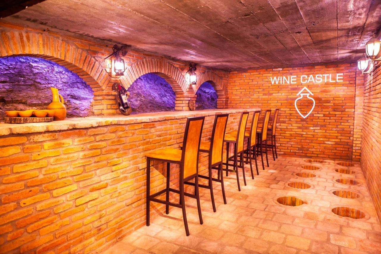ホテル Wine Castle ティビリシ エクステリア 写真